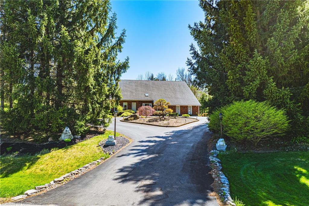 6 Iris Court Property Photo 2