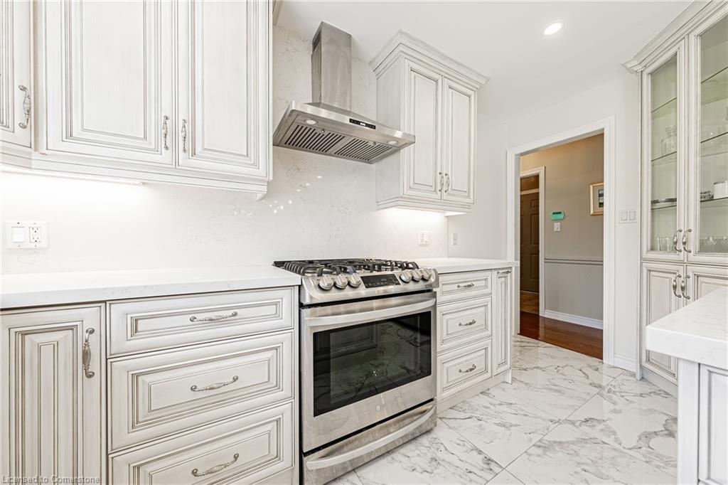 6 Iris Court Property Photo 14