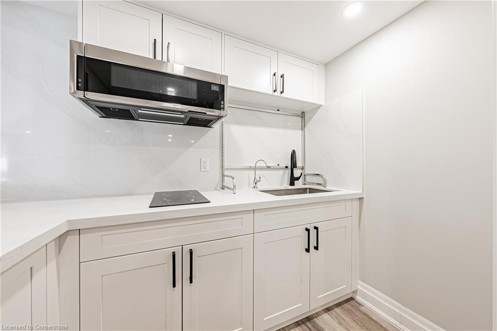 6 Iris Court Property Photo 34