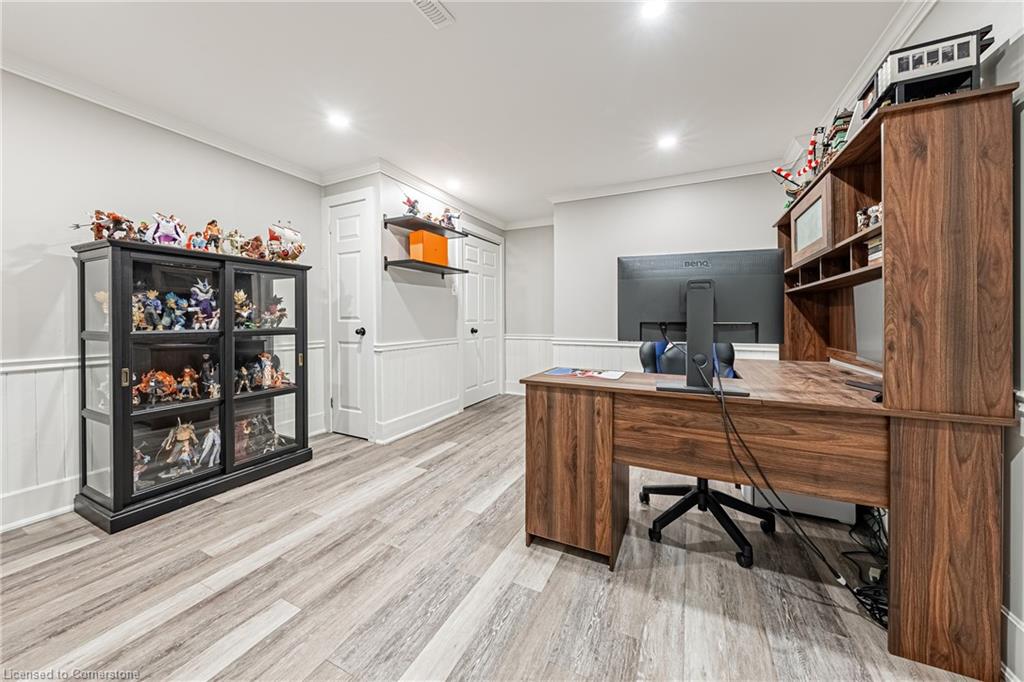 6 Iris Court Property Photo 42