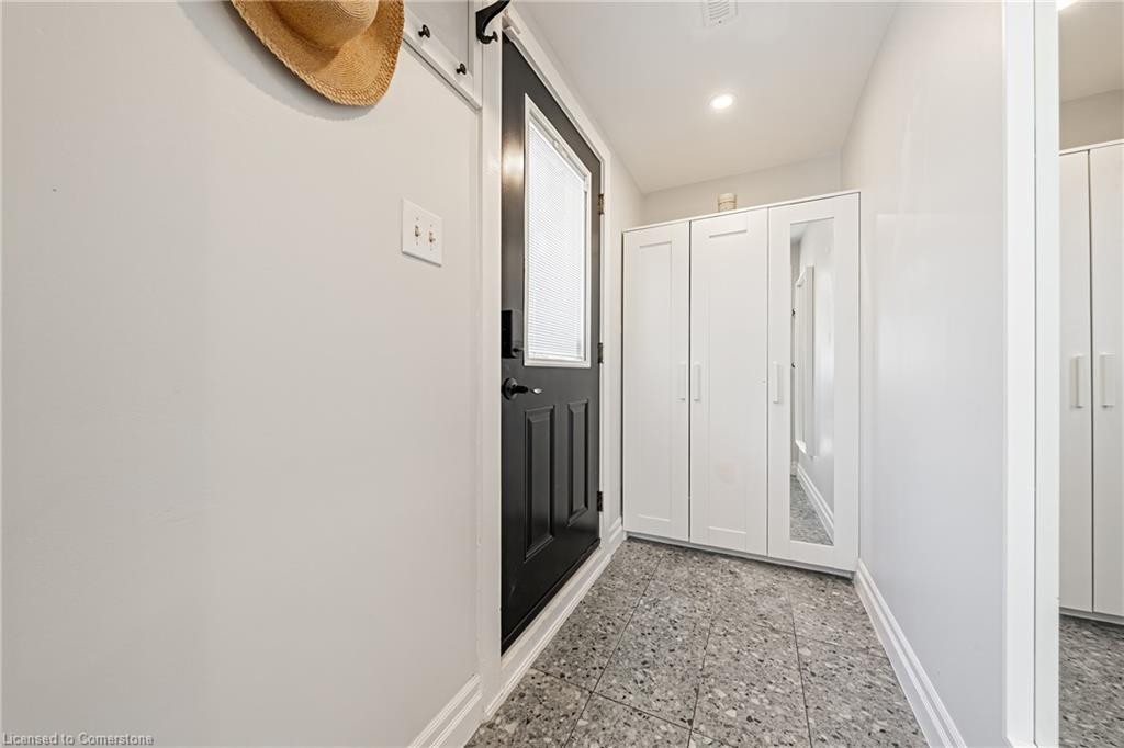 6 Iris Court Property Photo 43
