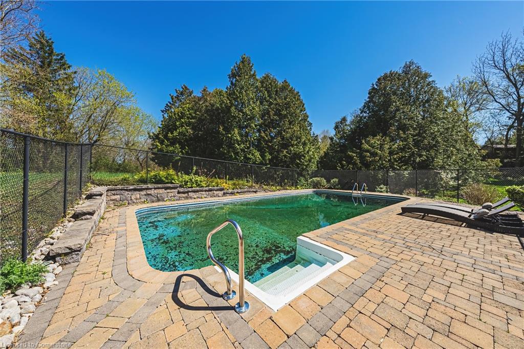 6 Iris Court Property Photo 50
