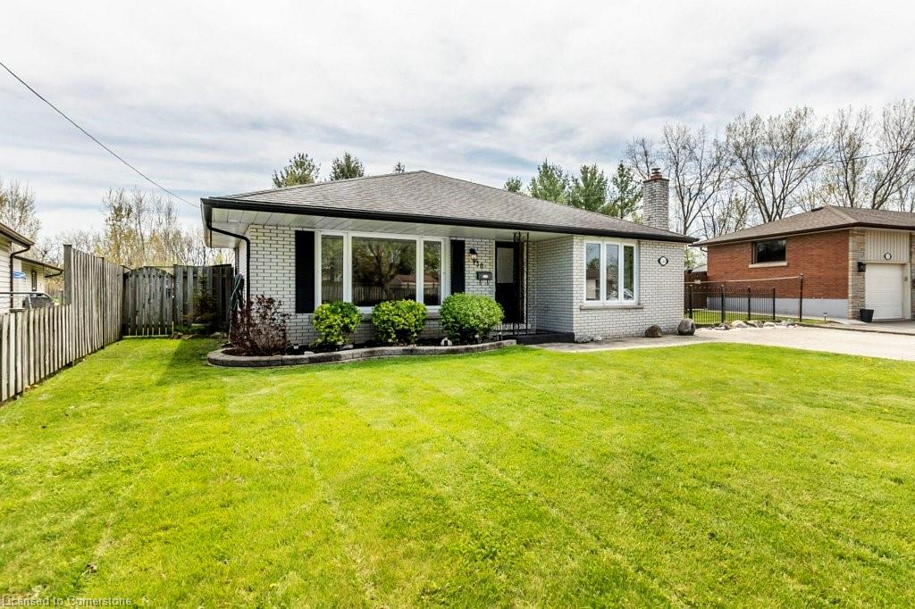 30 Terrace Avenue Property Photo 2