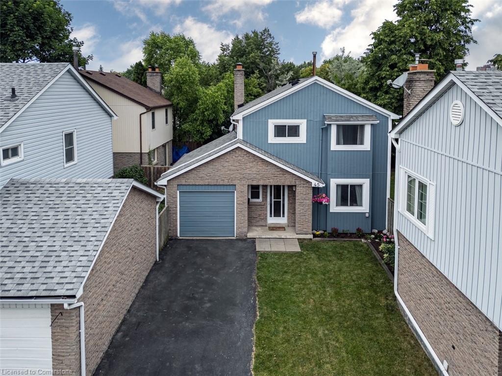 45-45 Neuchatel Place Property Photo 2