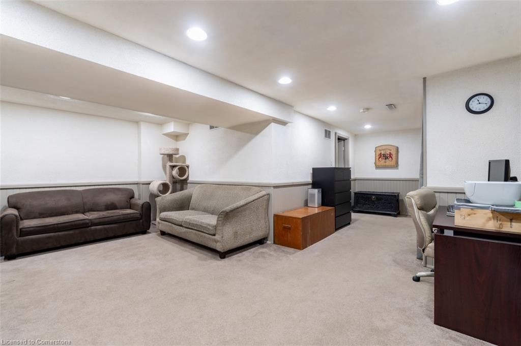 45-45 Neuchatel Place Property Photo 29