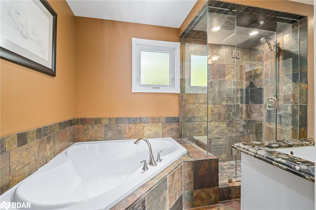 8 Jason Crescent Property Photo 20