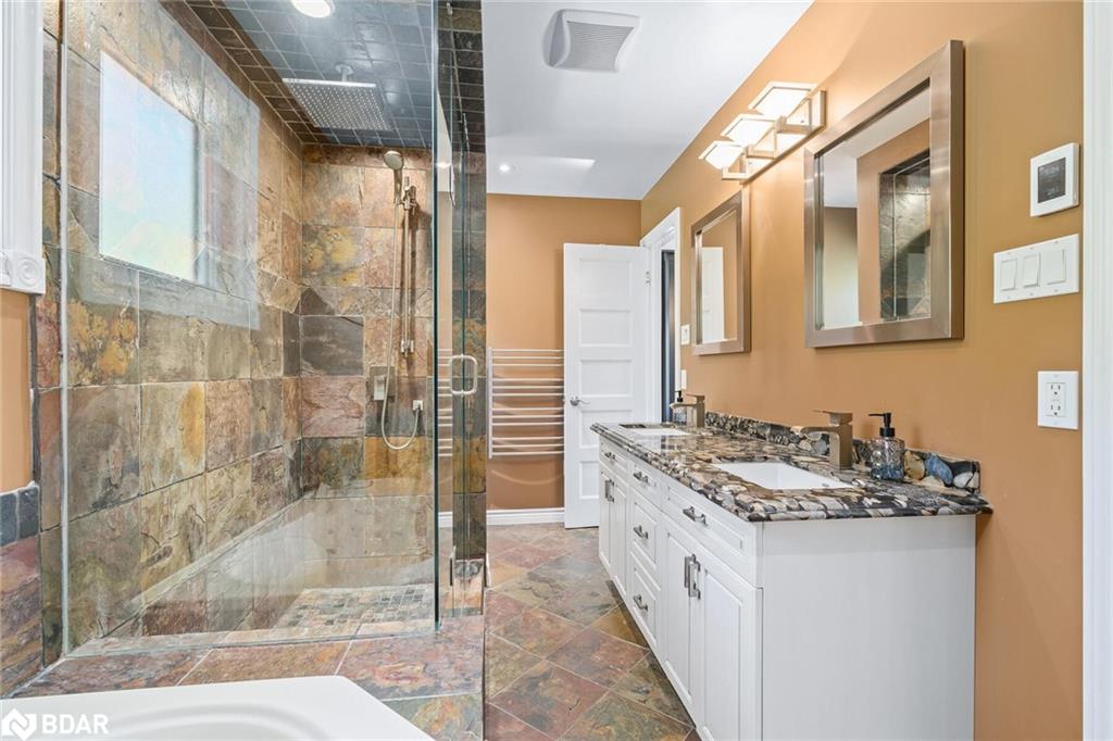 8 Jason Crescent Property Photo 21