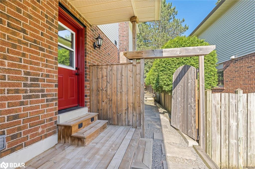 8 Jason Crescent Property Photo 32