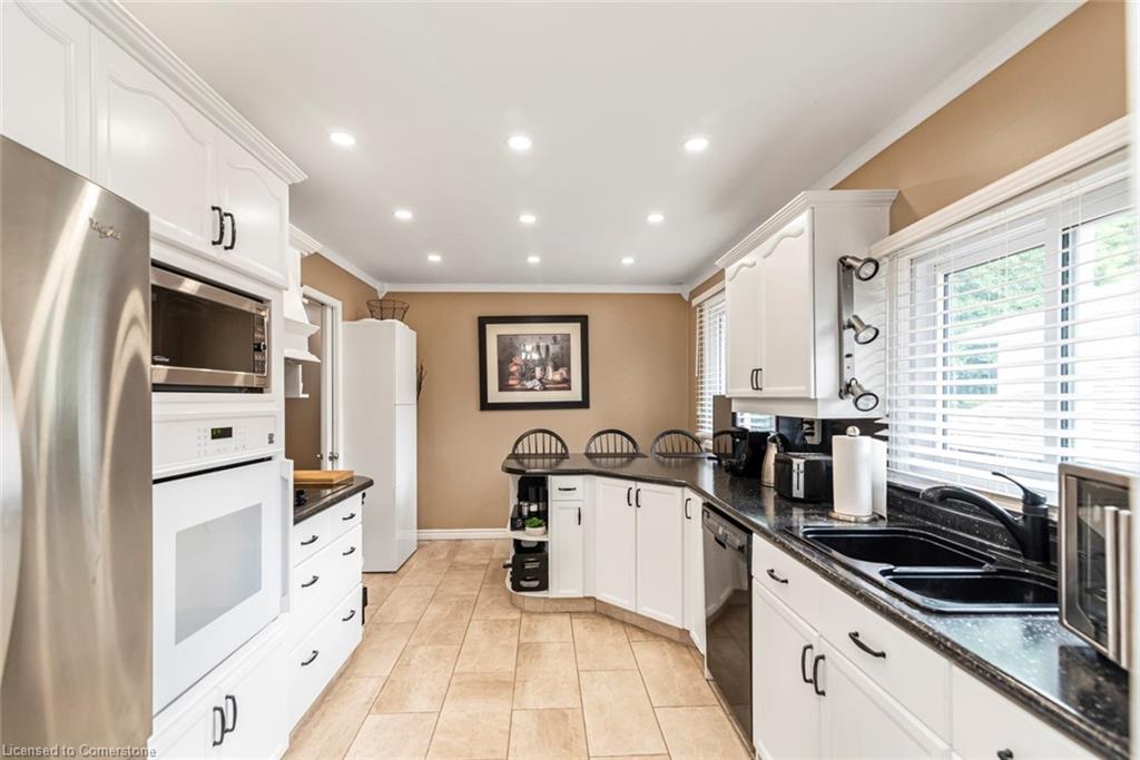 55 Hanover Place Property Photo 15