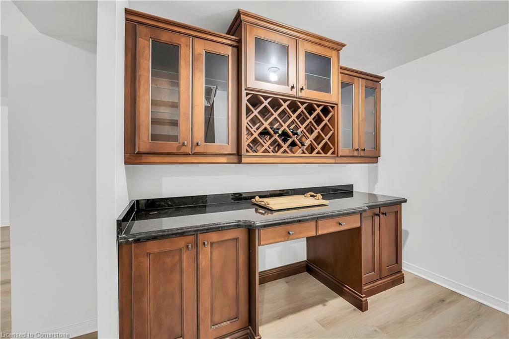 6 Tinder Lane Property Photo 32
