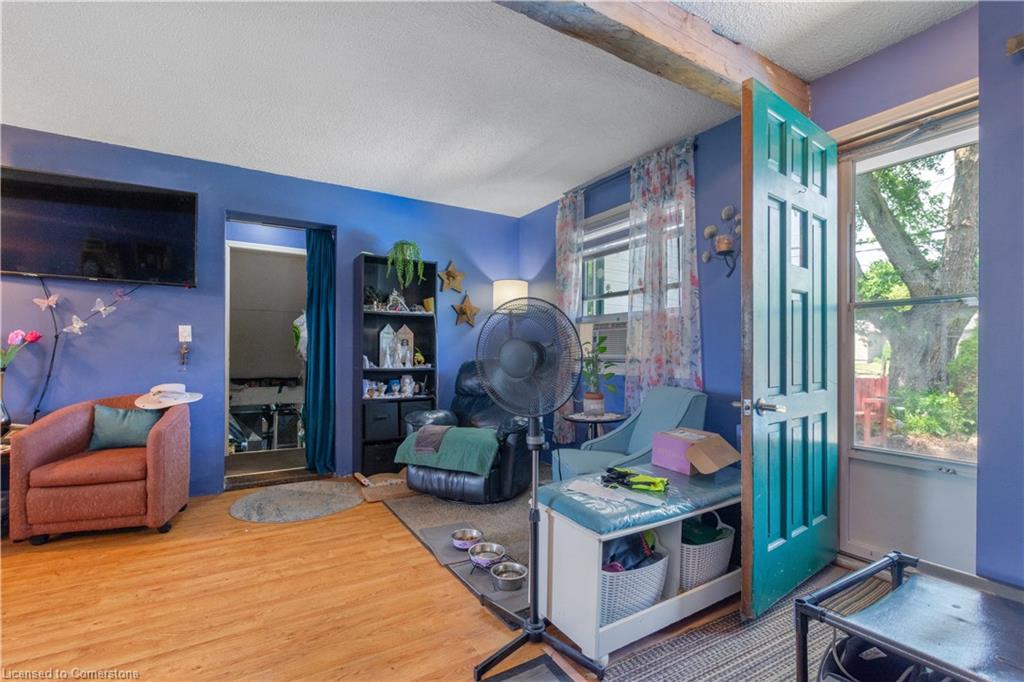 1247 Old 8 Highway Property Photo 11