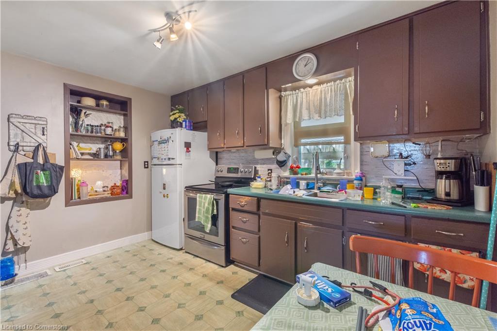 1247 Old 8 Highway Property Photo 16