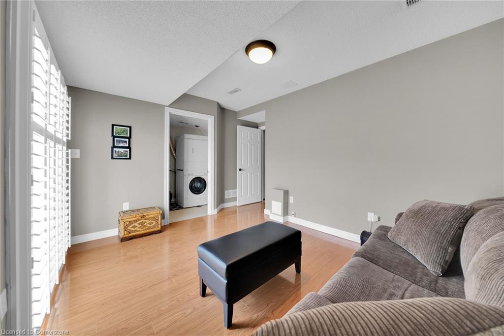 20-1336 Upper Sherman Avenue Property Photo 7
