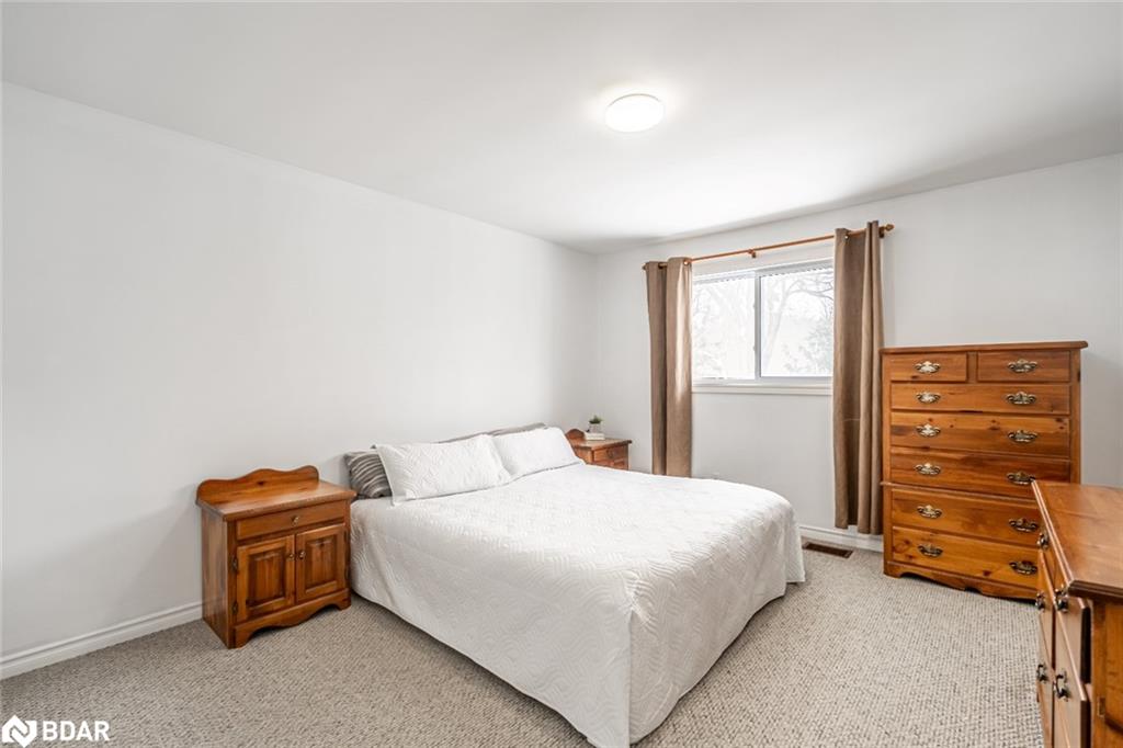 5853 Yonge Street Property Photo 8
