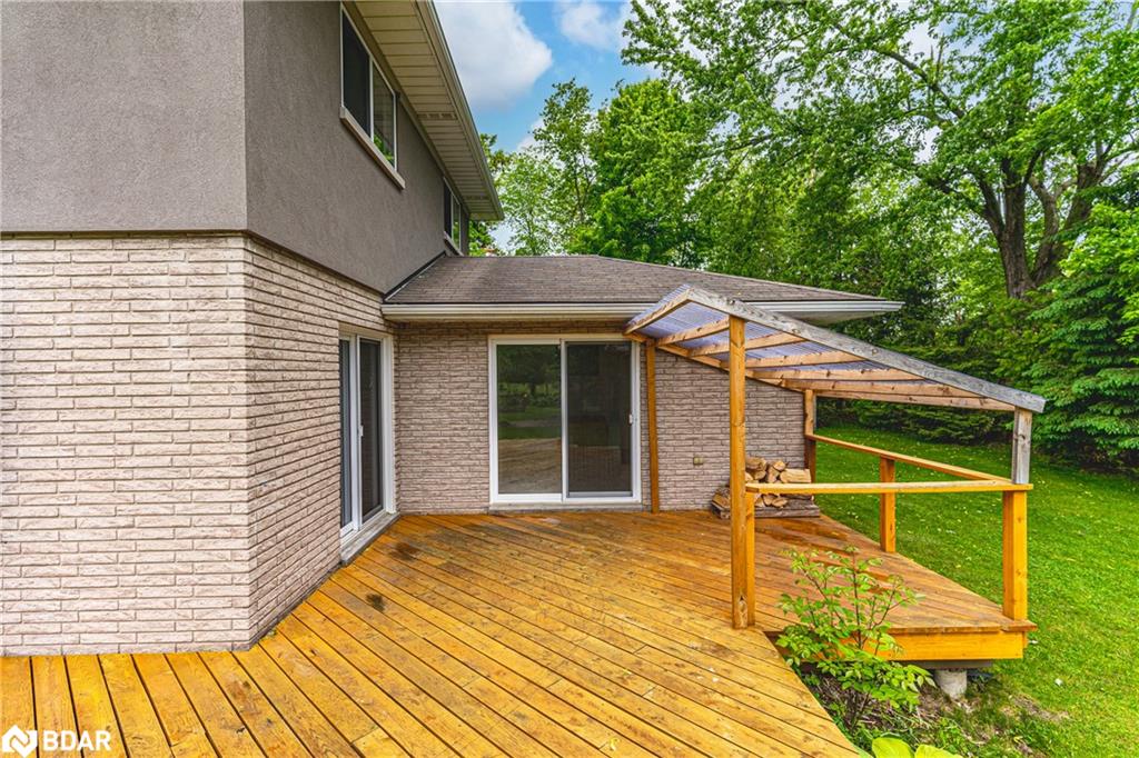 5853 Yonge Street Property Photo 17