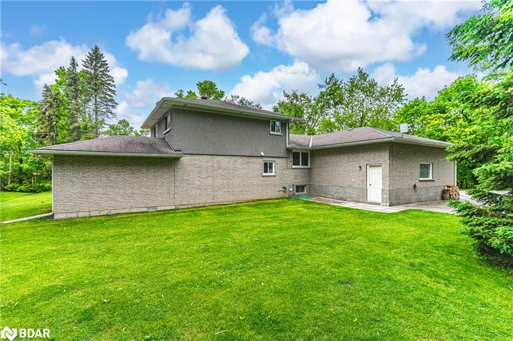 5853 Yonge Street Property Photo 20