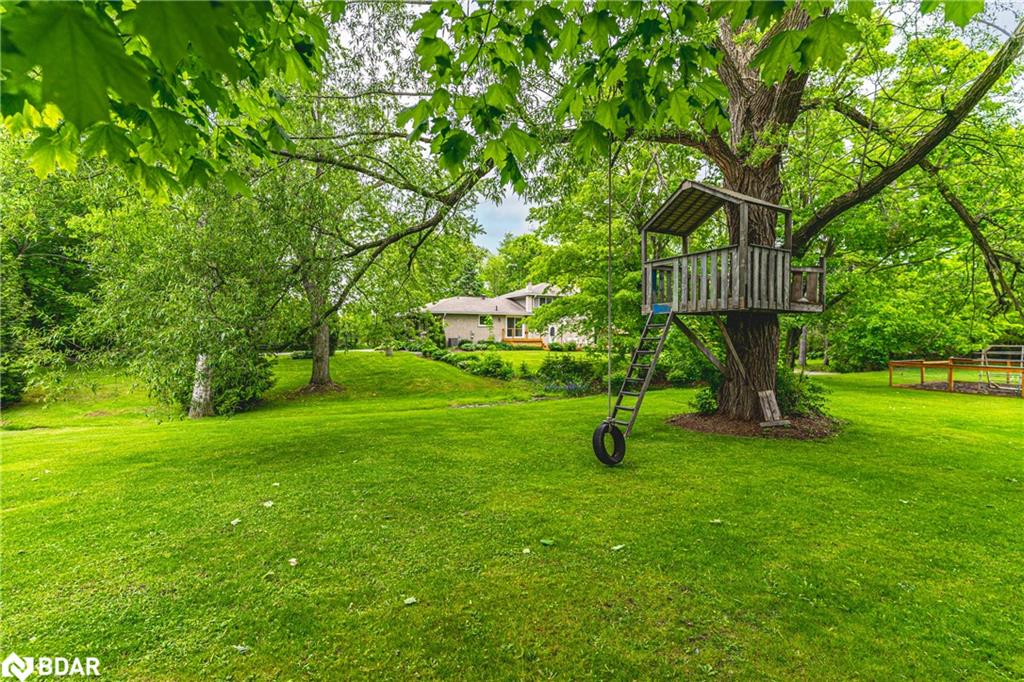 5853 Yonge Street Property Photo 23