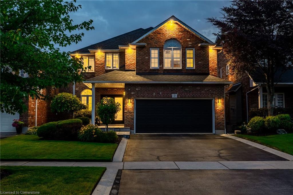 7 Volterra Court Property Photo