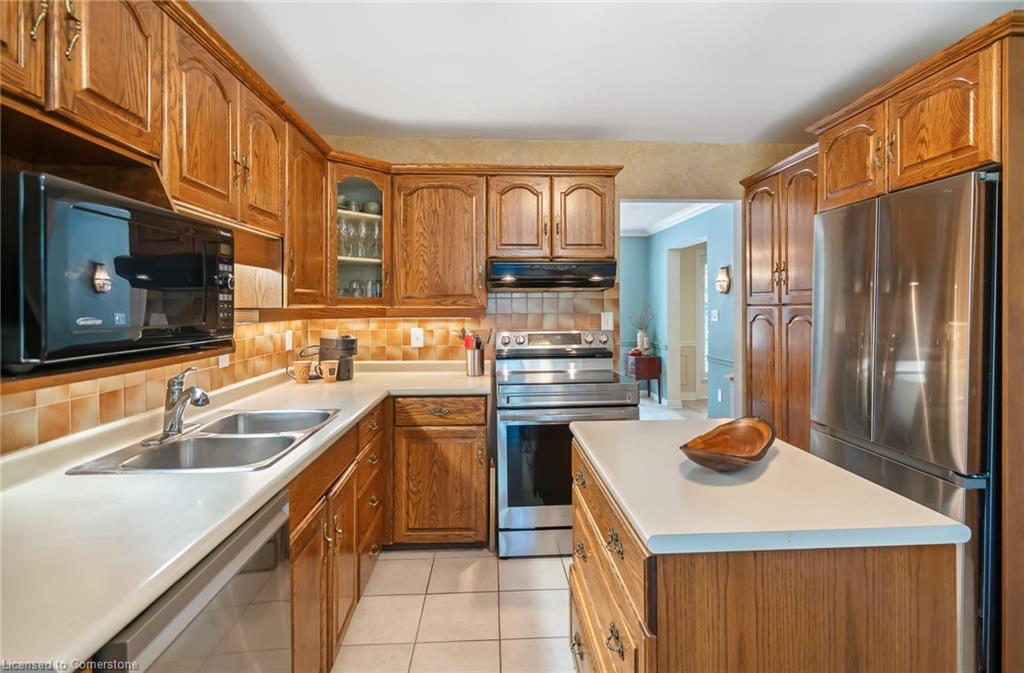 9 Navy Hall Circle Property Photo 17