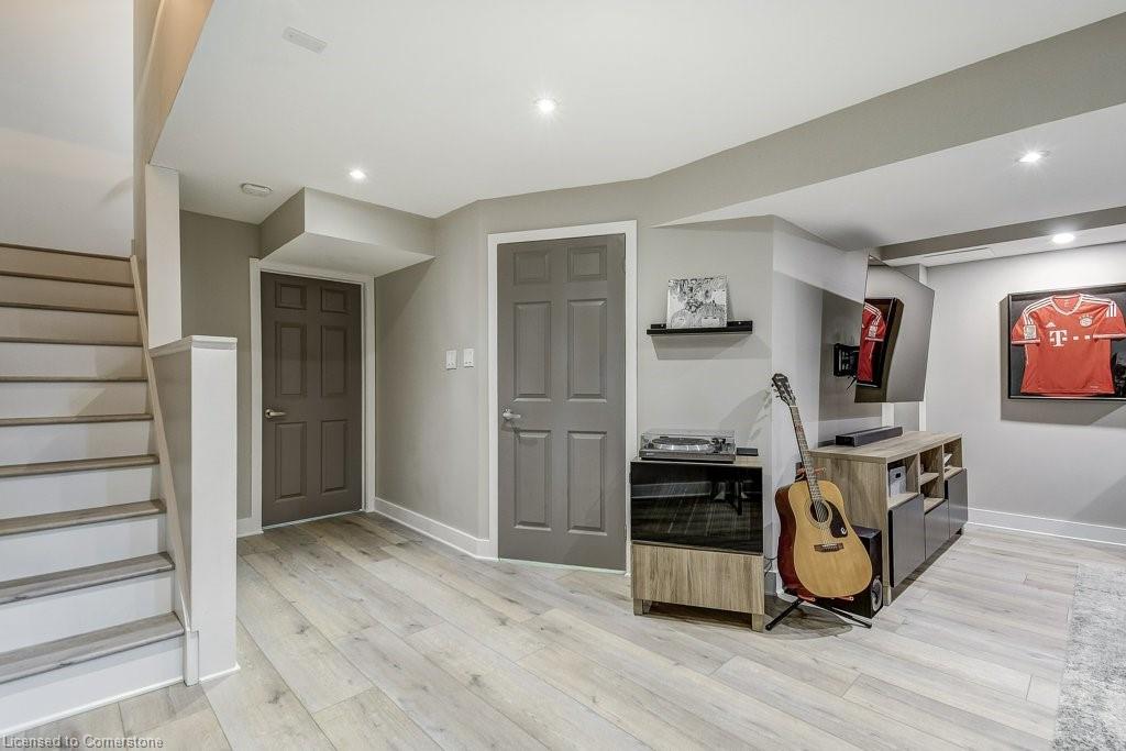 1409 Tobyn Drive Property Photo 33