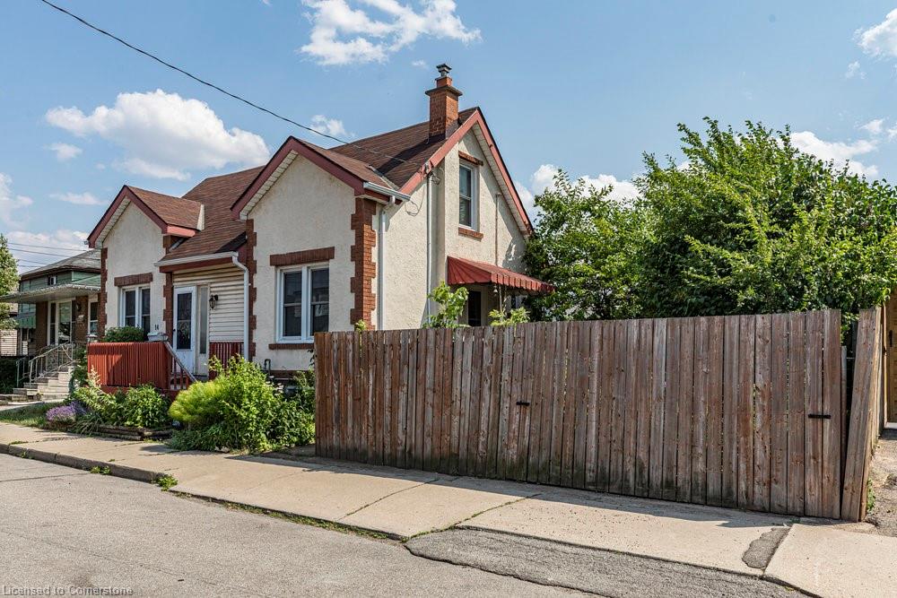 14 Allan Avenue Property Photo 1