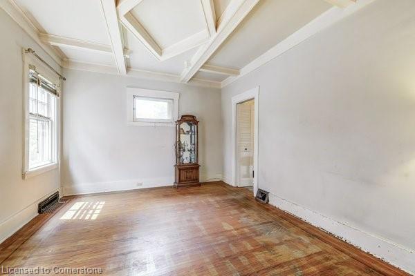 182 Balmoral Avenue S Property Photo 14
