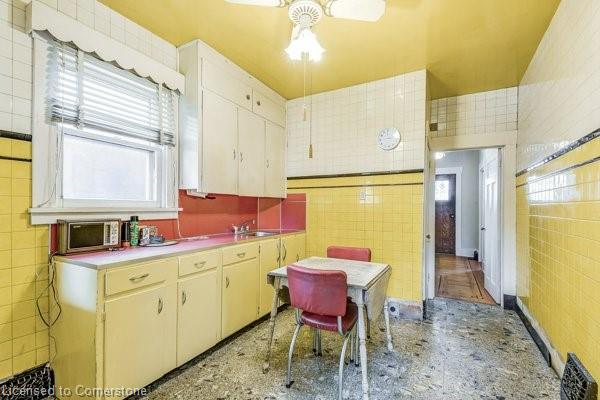 182 Balmoral Avenue S Property Photo 19