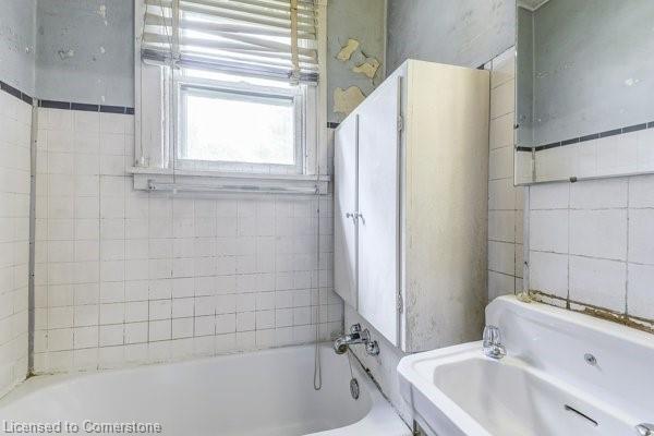182 Balmoral Avenue S Property Photo 22