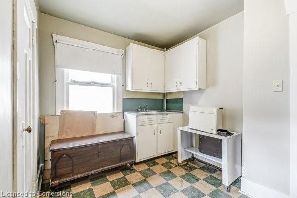 182 Balmoral Avenue S Property Photo 27