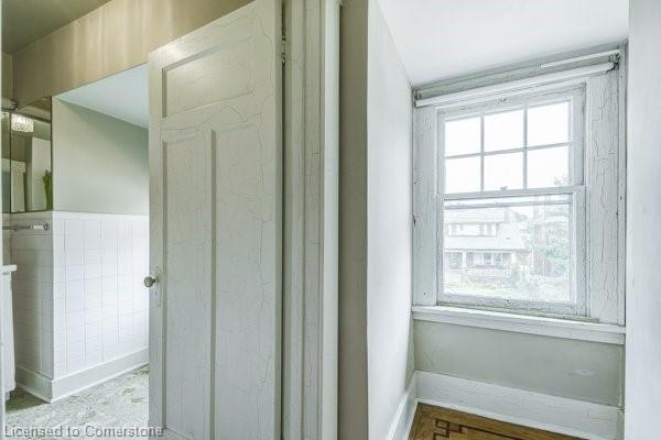 182 Balmoral Avenue S Property Photo 31
