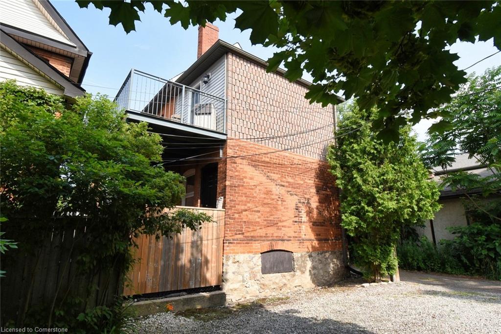 5 Cross Street Property Photo 5