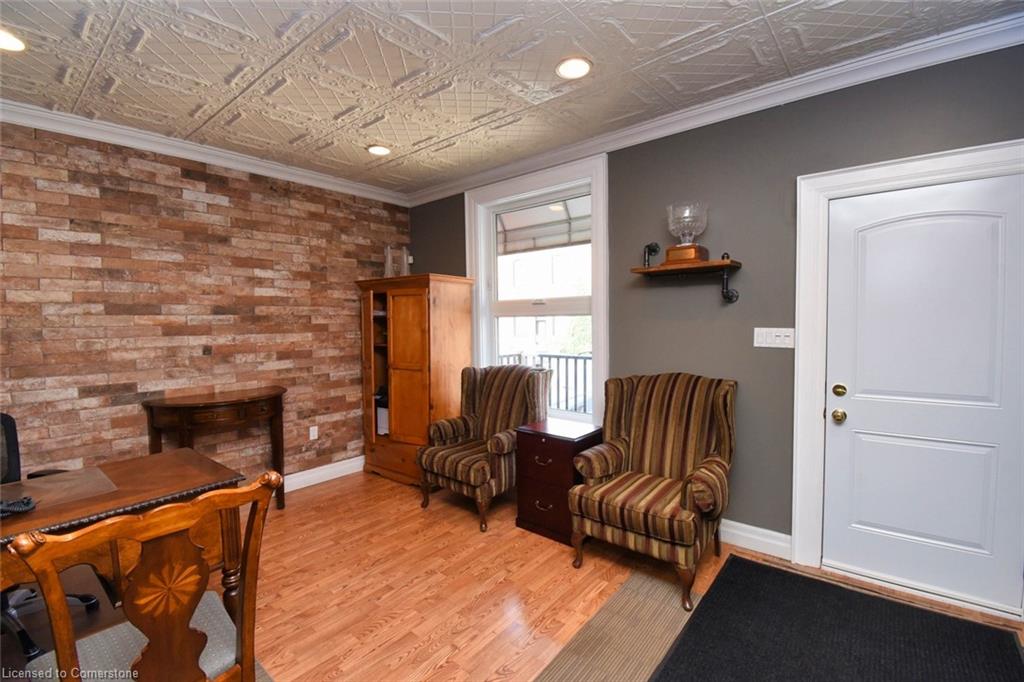 5 Cross Street Property Photo 11