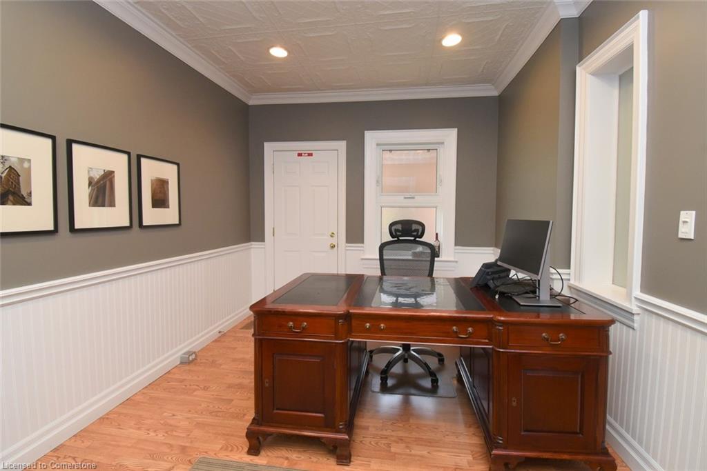 5 Cross Street Property Photo 14