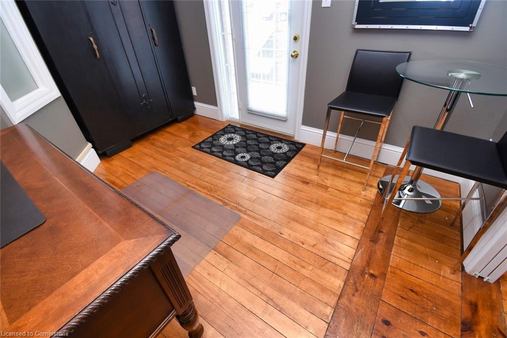 5 Cross Street Property Photo 38
