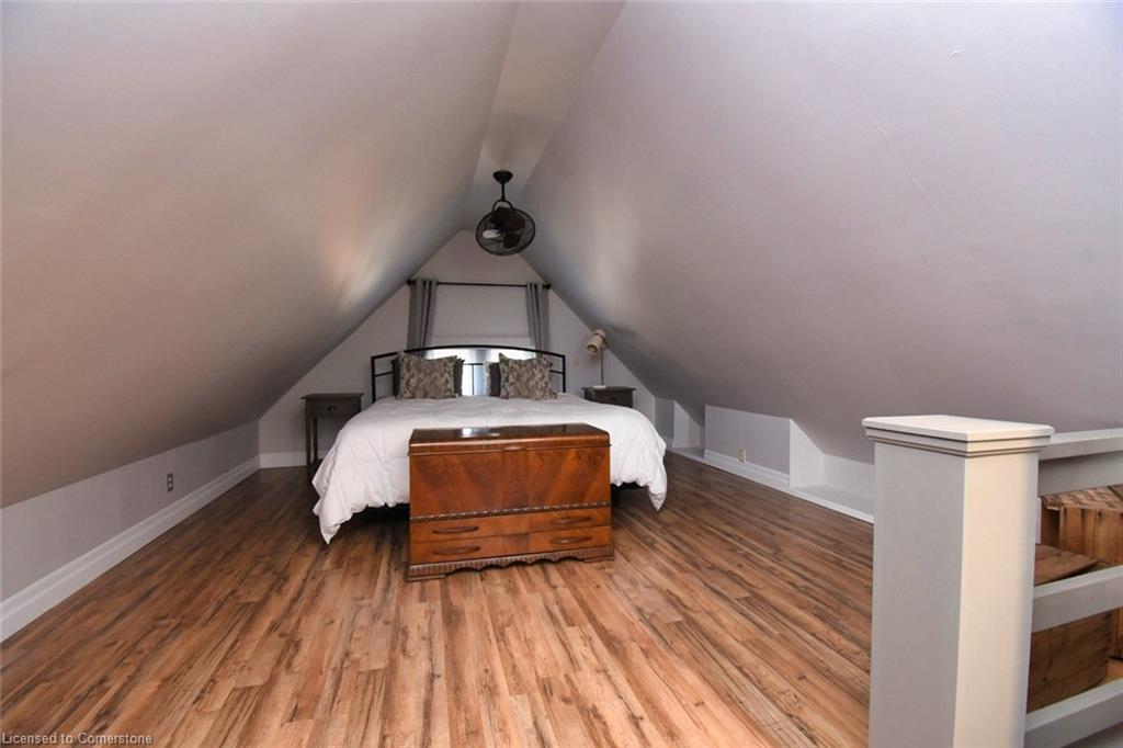 5 Cross Street Property Photo 43