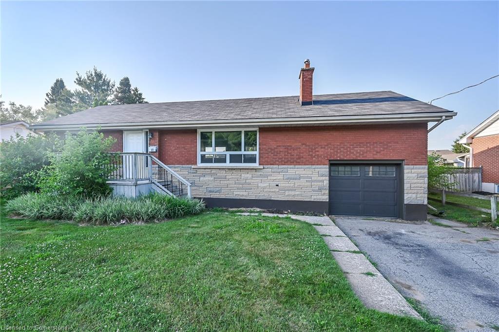17 Brierwood Avenue Property Photo 1