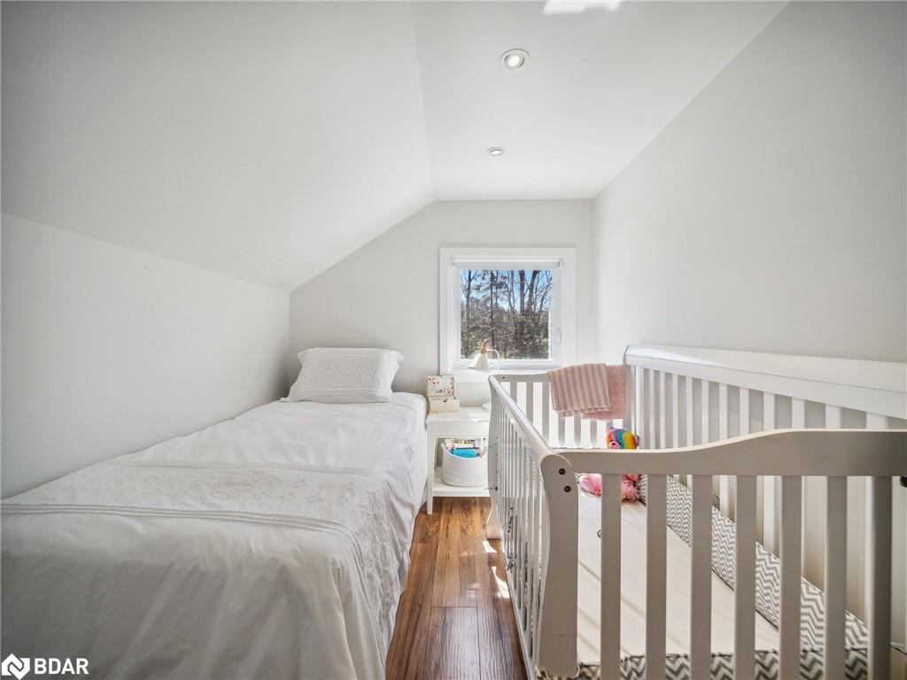 4539 Penetanguishene Road Property Photo 33