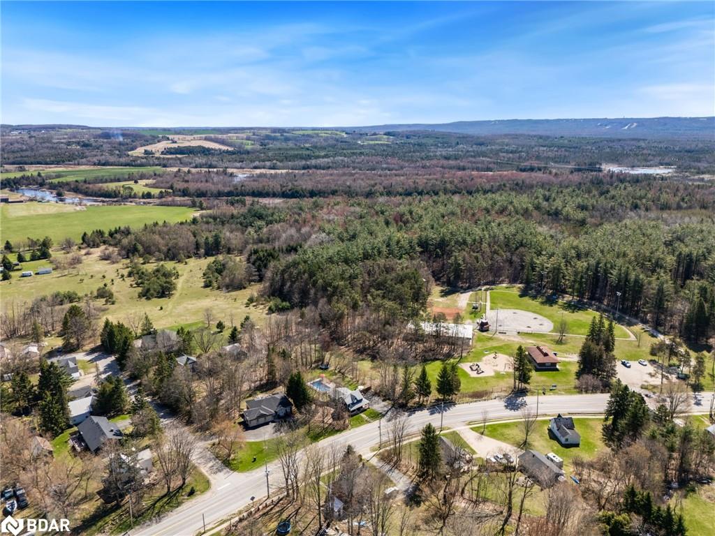4539 Penetanguishene Road Property Photo 40