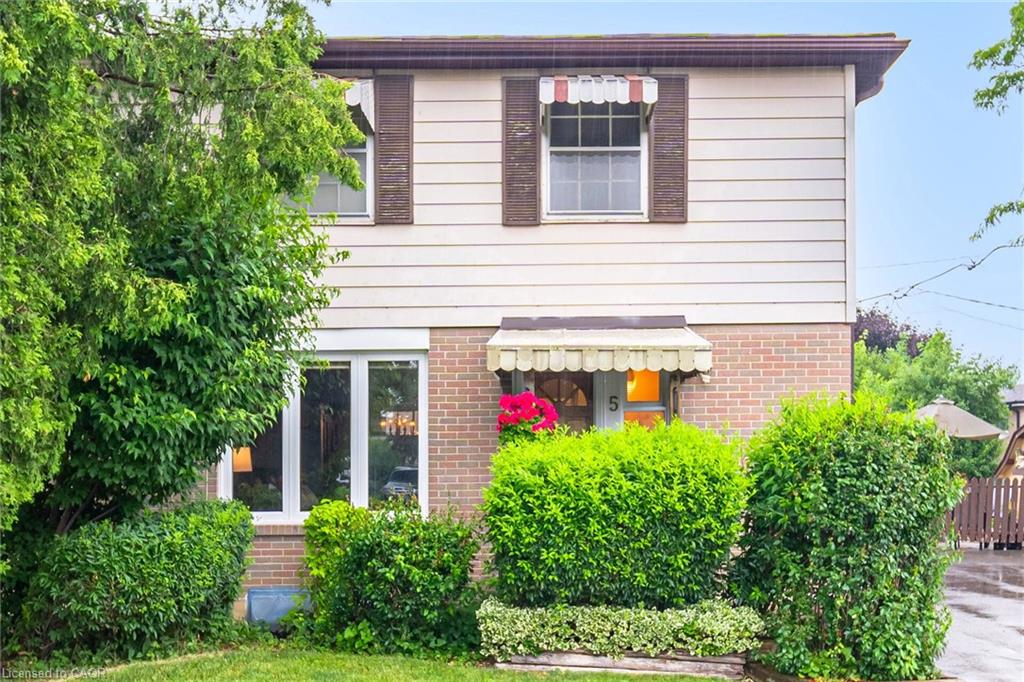 5 Danesbury Crescent Property Photo 1