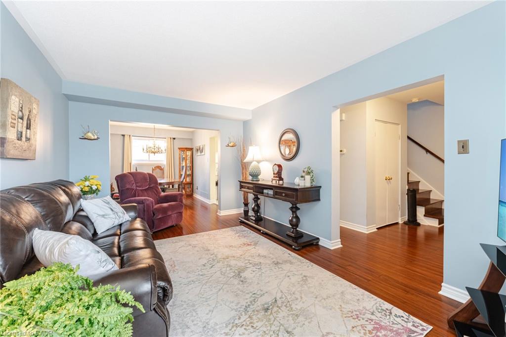 5 Danesbury Crescent Property Photo 3