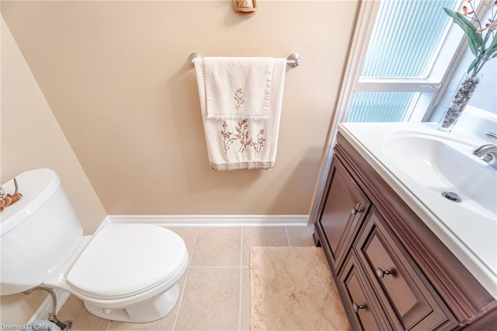 5 Danesbury Crescent Property Photo 7