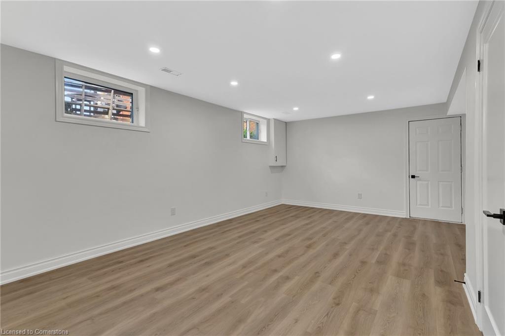 126 Highland Road W Property Photo 22