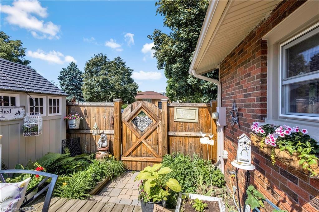 9 Burdock Boulevard Property Photo 19