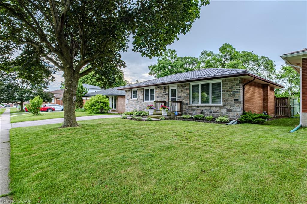 135 Dorset Road Property Photo 2