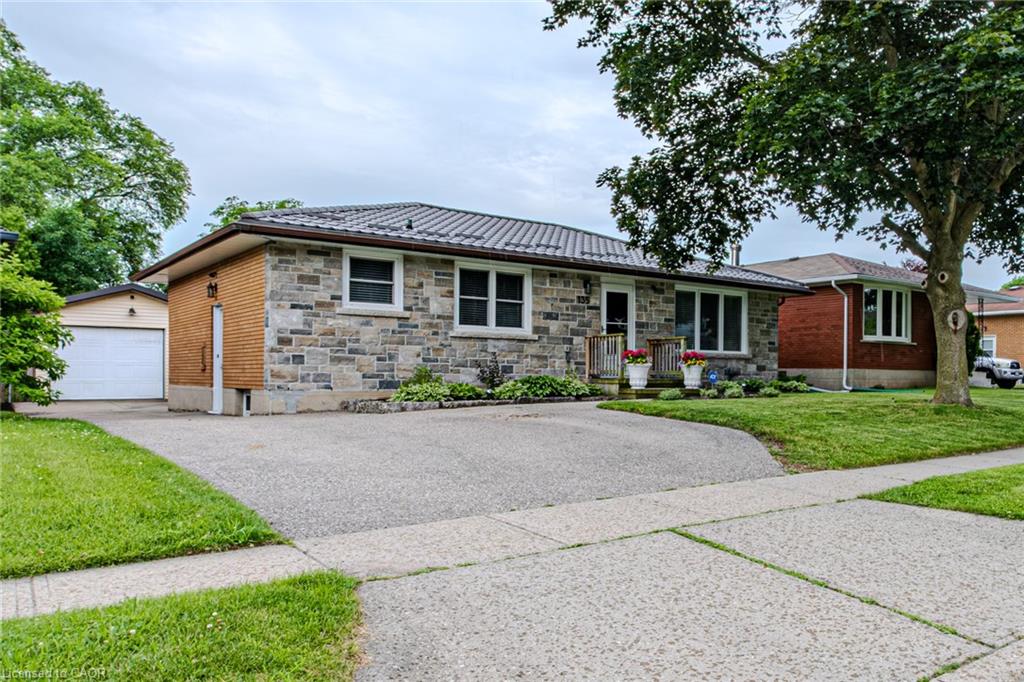 135 Dorset Road Property Photo 3