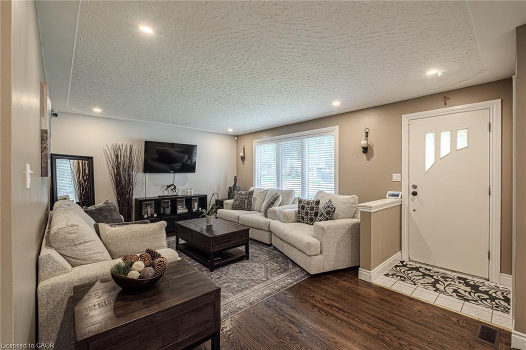 135 Dorset Road Property Photo 5