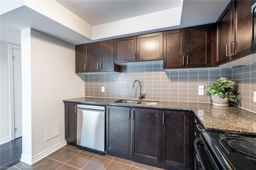 59-2441 Greenwich Drive Property Photo 12