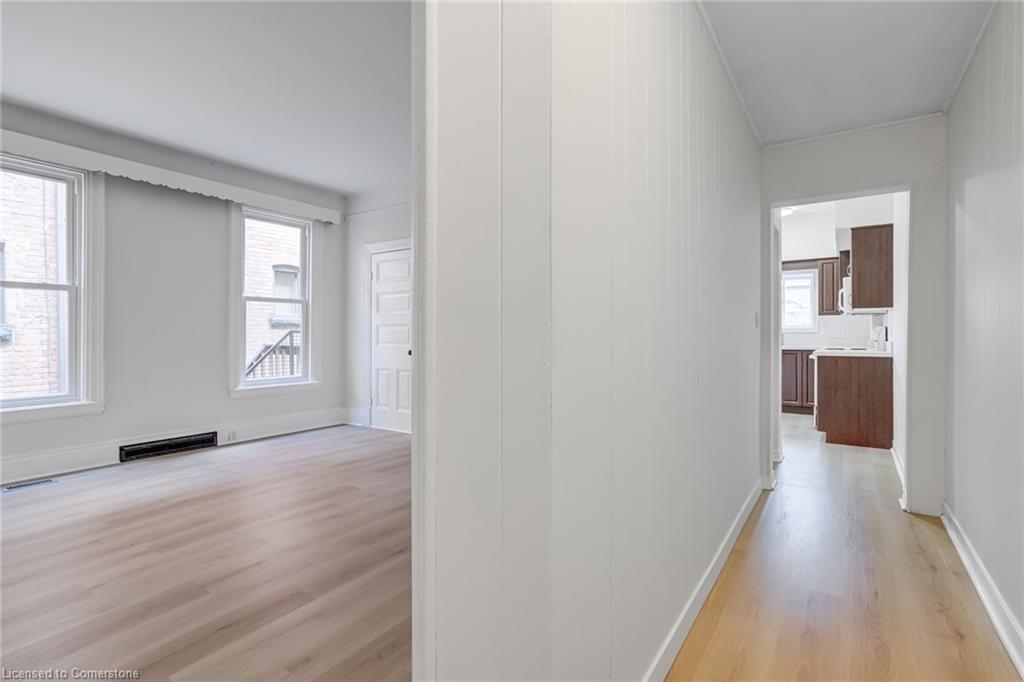 55 Young Street Property Photo 7