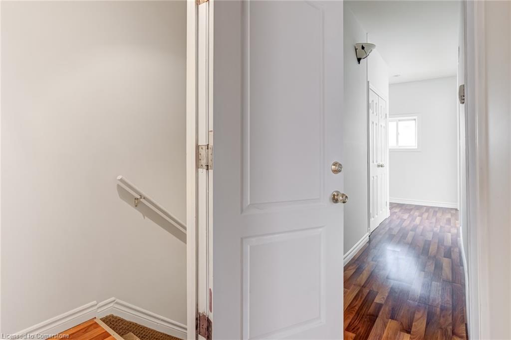 55 Young Street Property Photo 19