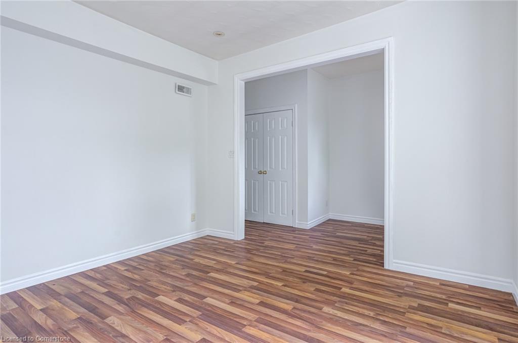 55 Young Street Property Photo 29